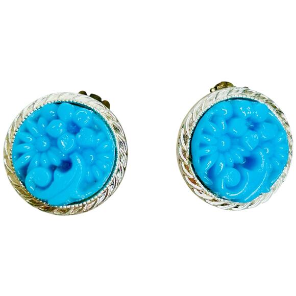 Vintage Light Blue Carved Lucite Round Silver Tone Clip On Earrings - Picture 2 of 3